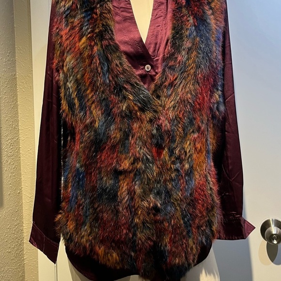 real rabbit furr vest and blouse set by Adore - Picture 12 of 16